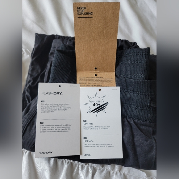 NWOT! TNF Aphrodite 2.0 Capris - S - Picture 8 of 8